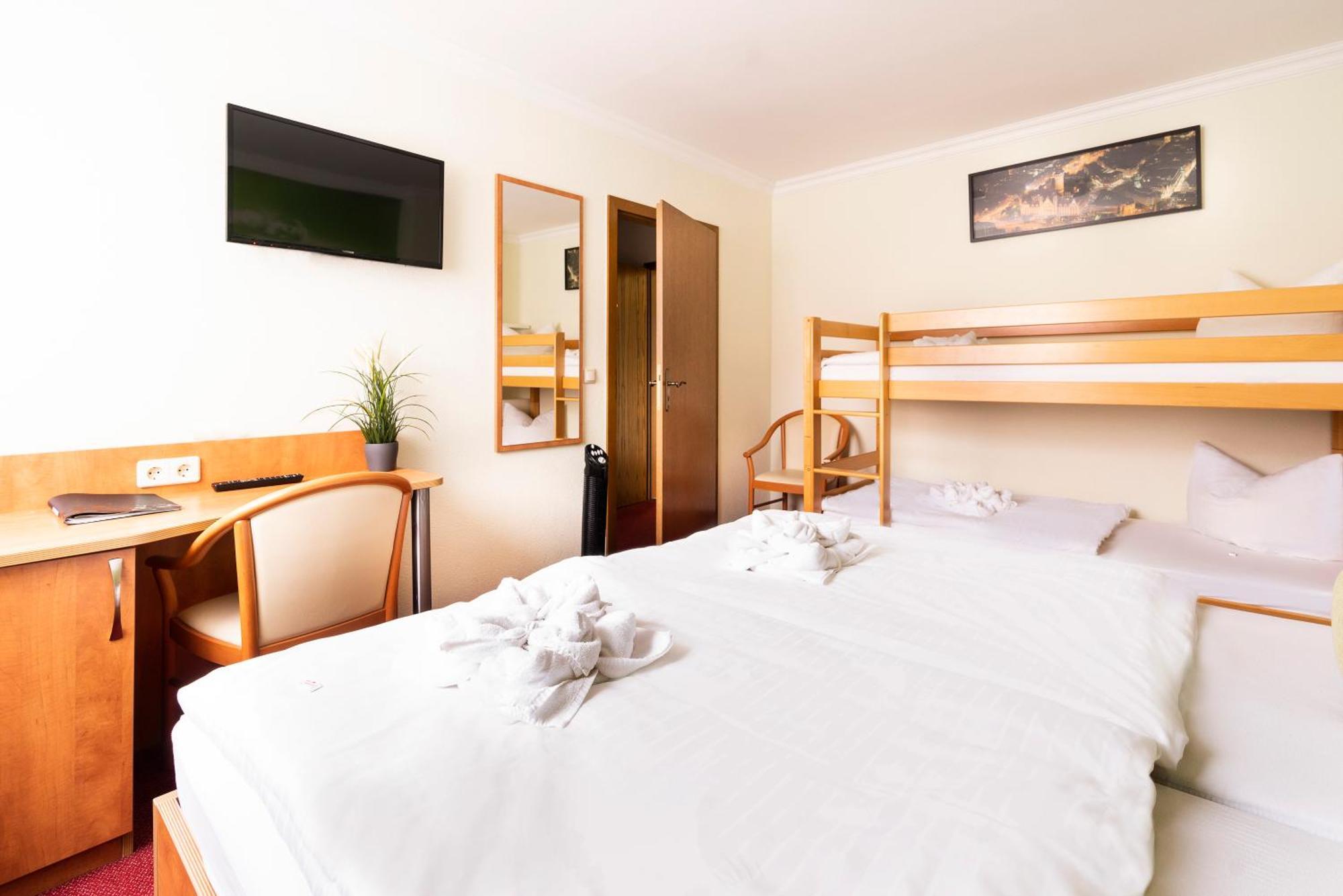 Cityhotel Bernburg Habitación foto